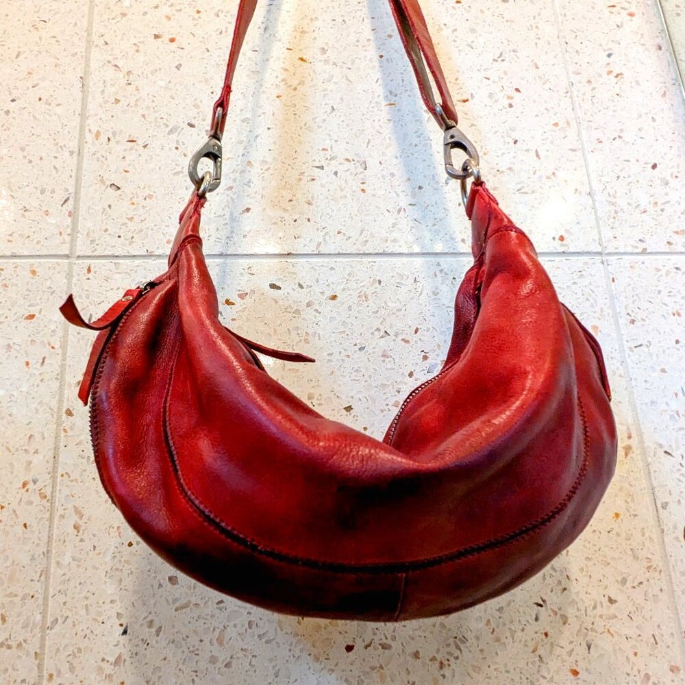 Latico Leathers Callie Sling Crossbody